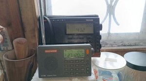 отмечаю НГ, новогодняя ночь и утро. немцы на си-би? сравнение двух радиоприемников с антенной и без