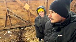 Как празднуют рождество в деревне. Зимние развлечения. Работу никто не отменял!