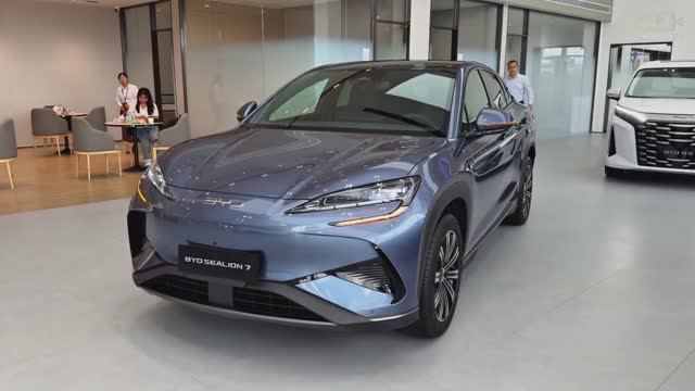 BYD Hiace 07 2025 года смотреть онлайн