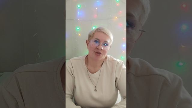 Чтобы появилось видео, его нужно вначале записать в голове. 
#видео #любовь #сущности #начало