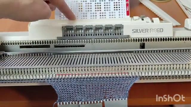 Машина Вязание по перфокарте смотреть онлайн