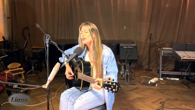 Guns & Roses _Sweet Child Of Mine_ - Cover By Liana Asatiani