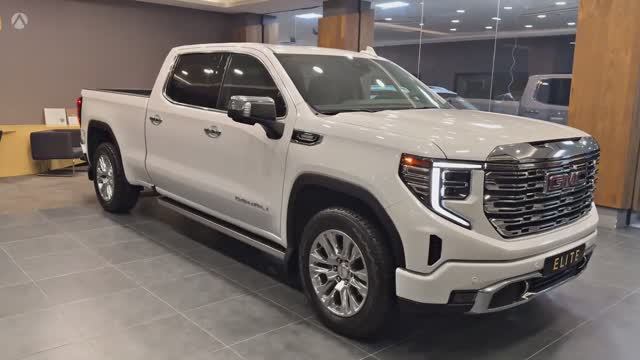 GMC Denali 2025 года смотреть онлайн