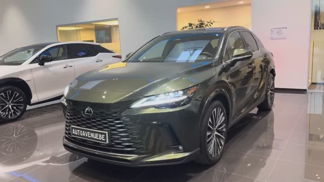 Lexus RX450h 2025 года смотреть онлайн