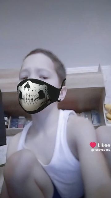 Like_7476696095356847724.mp4