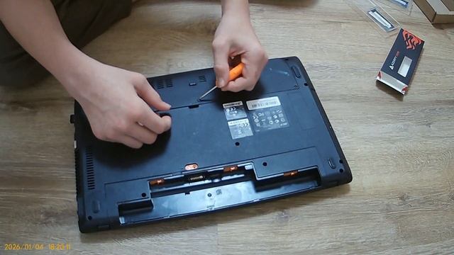 Замена оперативной памяти на 
Aser. Aspire. 5560.