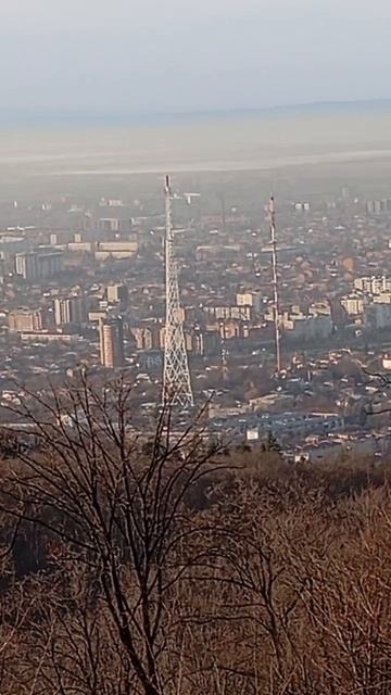 Вид на Владикавказ с Сапицкой горы.