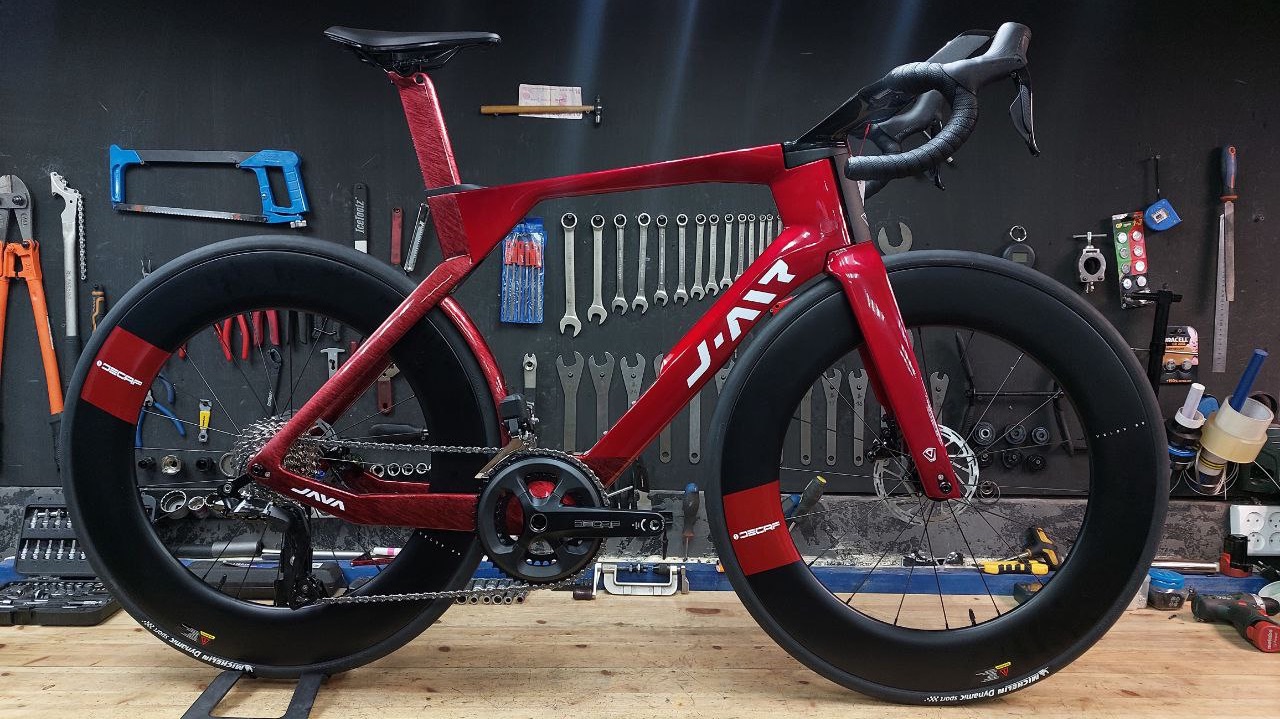 💥Java Vittoria Air обзор, распаковка. №1 в России с открытым колесом. смотреть онлайн