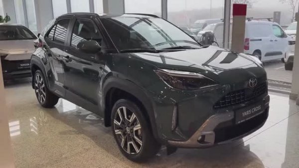 Toyota Varis Cross 2026 года