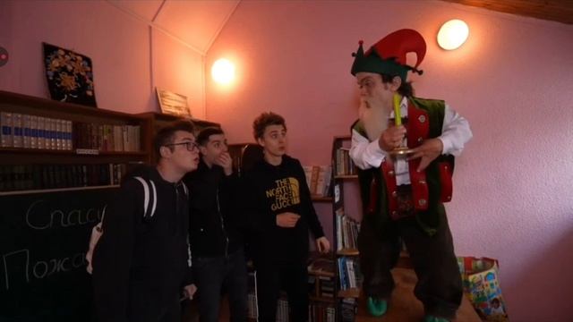 вызвали пиковую даму в детском лагере А4 смотреть онлайн