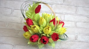 Тюльпан из конфет и гофрированной бумаги своими руками. Видео мастер-класс. Tulip Candy master class