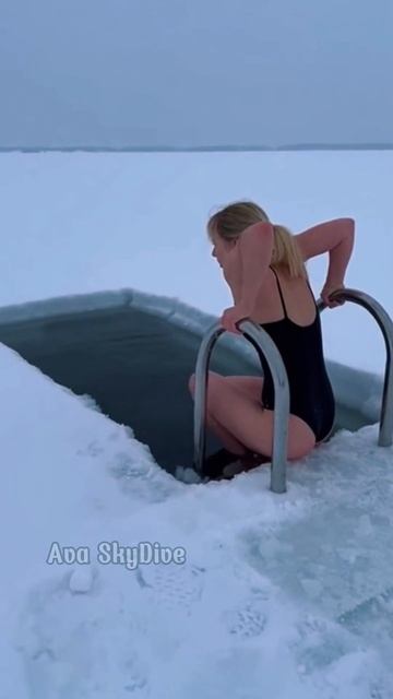 Зимняя вода смотреть онлайн