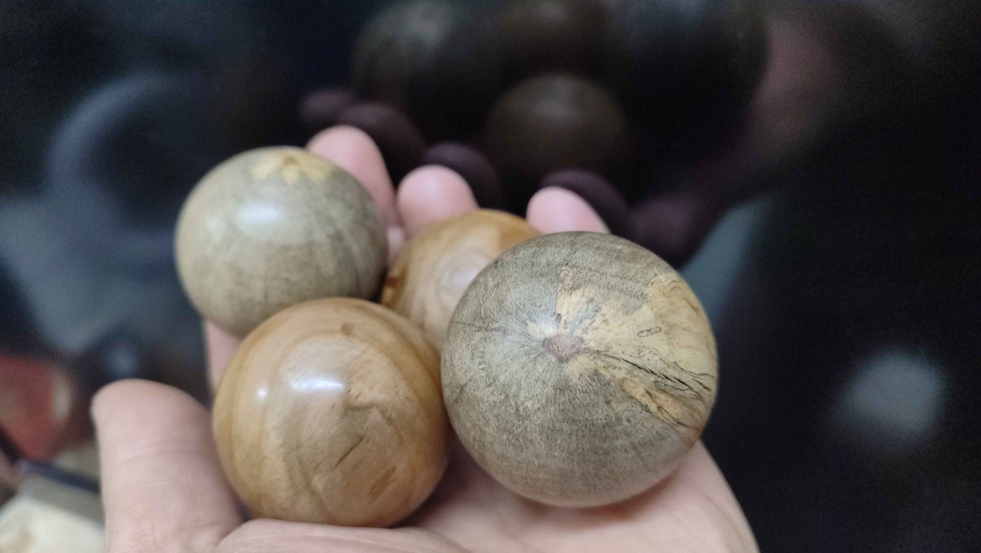 Шары из хурмы и яблони для моего друга. смотреть онлайн