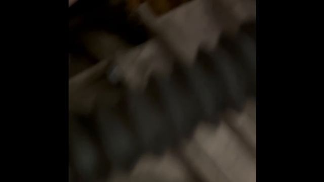 стиральная машинка Атлант провис барабан, повело манжету, протерло подвесноё ухо пружины.