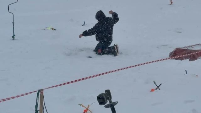 1000137946.mp4 смотреть онлайн