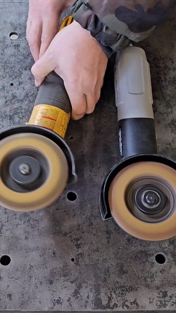 Вибрации и электронный тормоз на DeWalt 4357 и Интерскол УШМВ-1200Э. смотреть онлайн