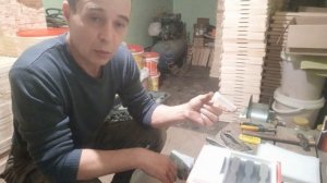 Подсадка пчеломаток в микронуклеус