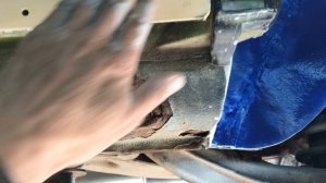 Восстанавливаем Мерседес W123 с помойки. Промежуточная часть.