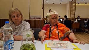 Отмечаем День рождения Тины, дочки Shashi. Ужин в ресторане Саи Тауэр. Путтапарти.