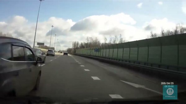 Его подрезали, а он не справился