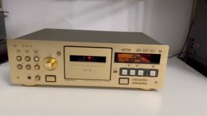 Кассетная дека Teac V-8030S