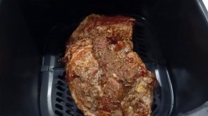 Аэрогриль( фритюрница) . Готовим свинной окорок.