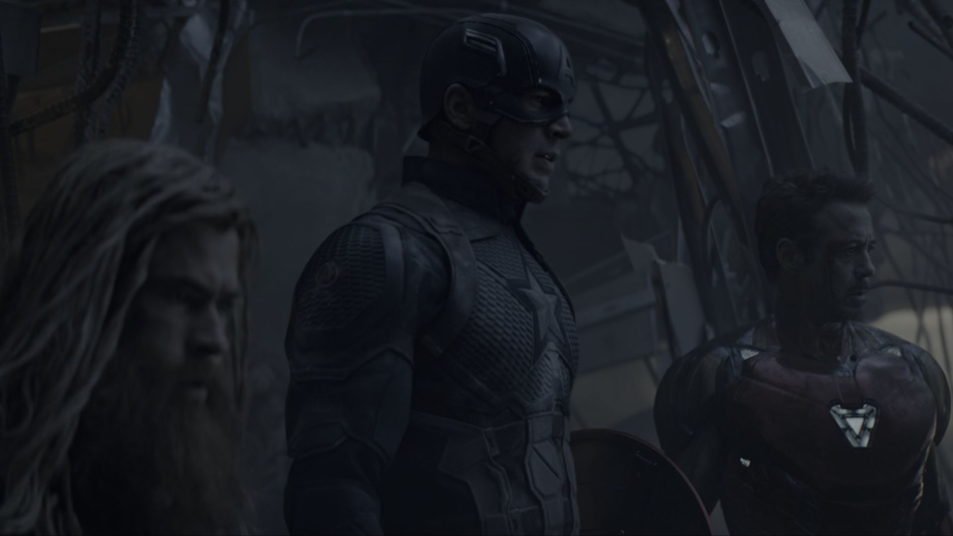 Тор, Железный Человек, Капитан Америка против Таноса смотреть онлайн