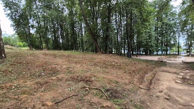 Парк "Подлипичье".Торговые ряды.