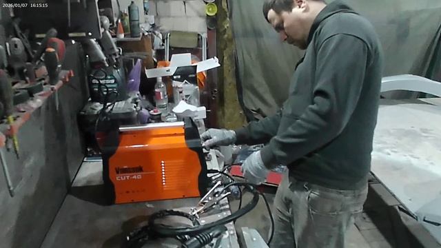 Обзор плазмореза с OZON. Vniissok CUT-40 смотреть онлайн