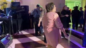 "Восточная песня" , исполняется в честь юбилея свадьбы. Новогодняя вечеринка.