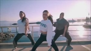 🅼🅾🅳🅴🆁🅽 🆃🅰🅻🅺🅸🅽🅶 50 🅲🅴🅽🆃 🅱🆁🅾🆃🅷🅴🆁 🅻🅾🆄🅸🅴