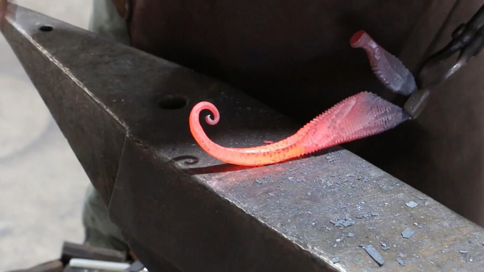 Ковка Морского конька из резьбовой шпильки смотреть онлайн