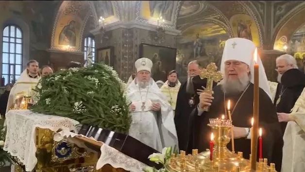 Вместе с ангелами славим Христа Жизнодавца Солнце правды! смотреть онлайн