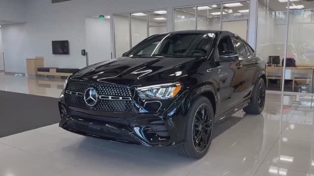 Mercedes-Benz GLE450 2026 года смотреть онлайн