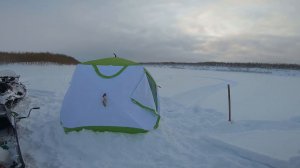 Рыбалка в палатке Лотос.