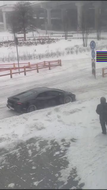 Прикол на дороге . смотреть онлайн