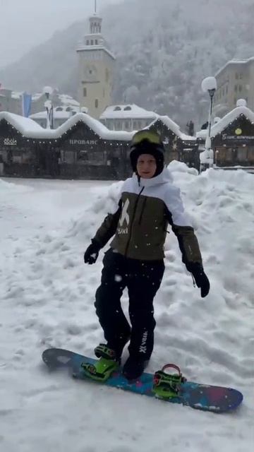 Видели такое? "Красная поляна" вмиг стала белой долиной! смотреть онлайн