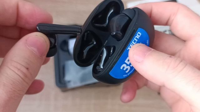 Tecno Bunds 3 - внешний обзор беспроводных наушников смотреть онлайн