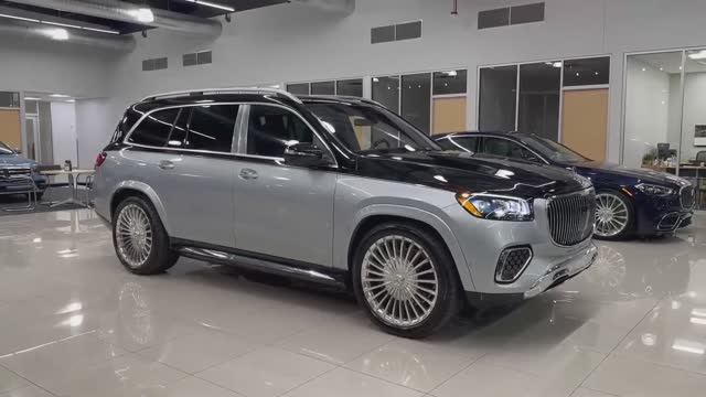 Mercedes-Maybach GLS600 2025 года смотреть онлайн