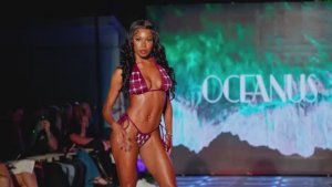 Сексуальные девочки на подиуме. Выпуск 85