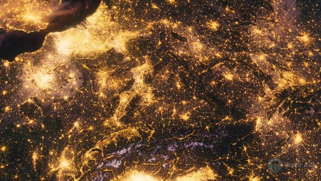 Бесплатное видео футаж, Планета Земля Ночью. Европа Германия, Вид из Космоса с Орбиты. Ночной Глобус смотреть онлайн