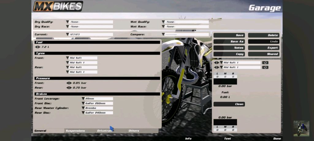 играю в MXBIKES
