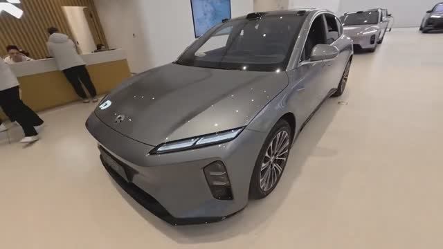 NIO ET5 T Wagon 2025 года смотреть онлайн