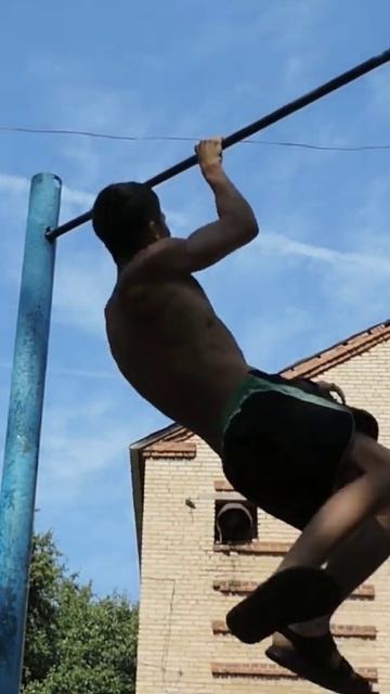 5 one arm pull ups deadstop смотреть онлайн