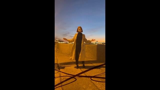 Короткий метр. Стихотворение "Колонизация" из сборника "Тульпа"