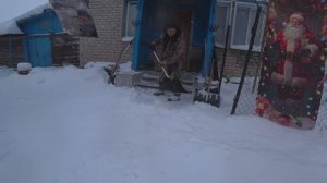 Снежный циклон в регионе. Рождество в деревне.