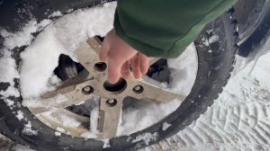 Налипание снега на колеса автомобиля вибрация автомобиля