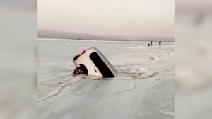 По всей России растет количество несчастных случаев на тонком льду.