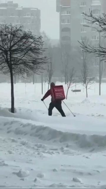 Работа курьером - она такая ✊ (читай закреп) смотреть онлайн