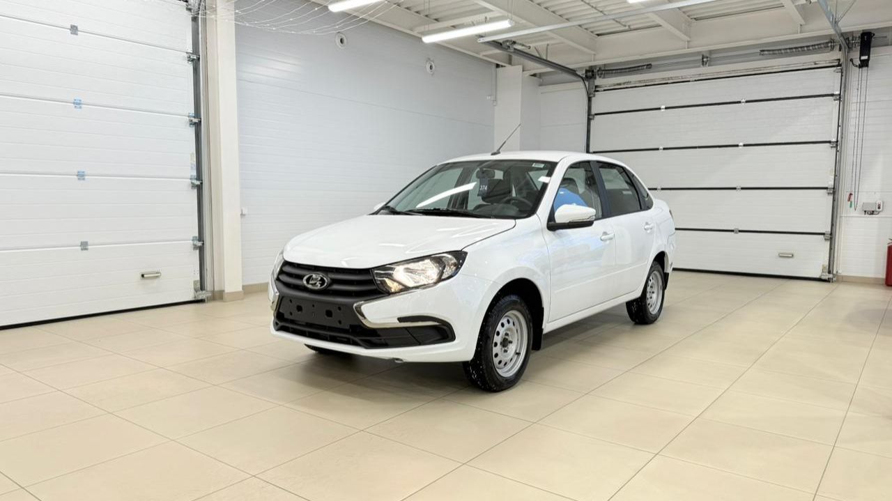 Лада Гранта, 2025 год смотреть онлайн